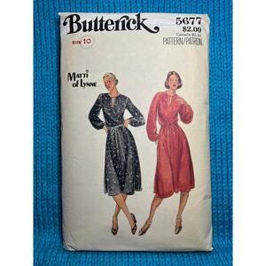 Butterick Sewing Pattern 5677 dress fit and flare 1970s size 10